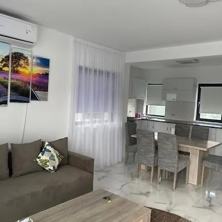 Casacris Studio Carnabel S R L Holiday home